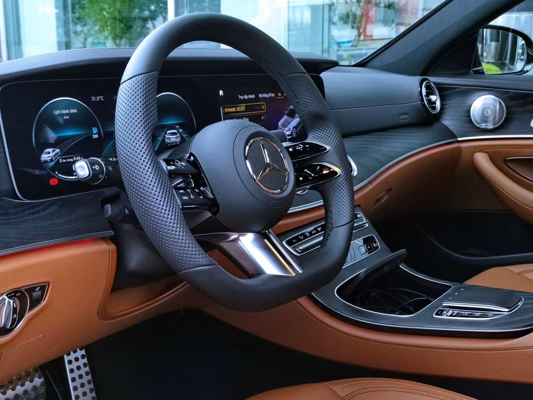 mercedes-e300 (5).jpg