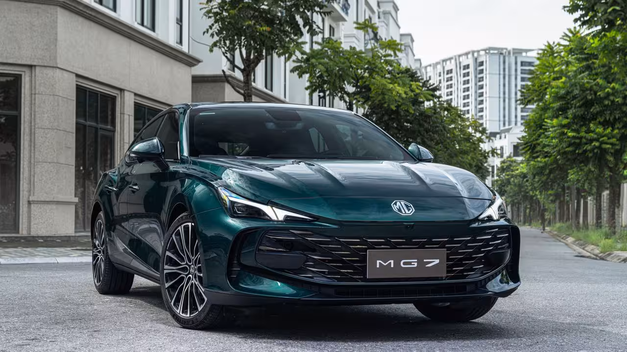 MG MG7